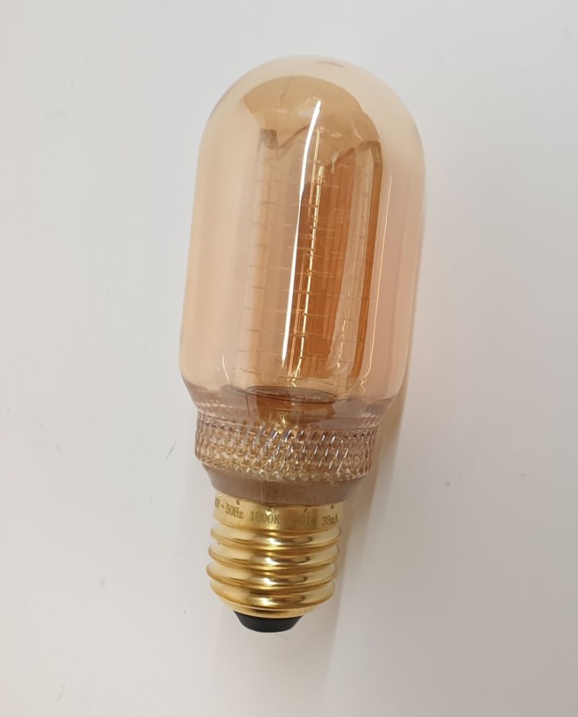 AMPOULE LED RETRO VINTAGE COLORIS AMBRE E27 4 W 4.5 X11.4 CM 200LM - Photo N°1