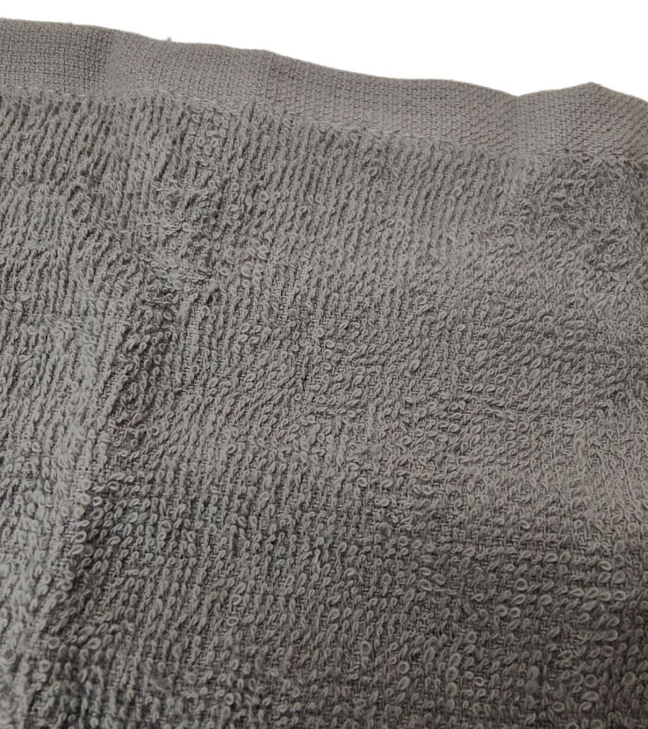 PANIER INVITE DE 6 SERVIETTES  COULEUR ANTHRACITE 12 x 12 cm - Photo N°3