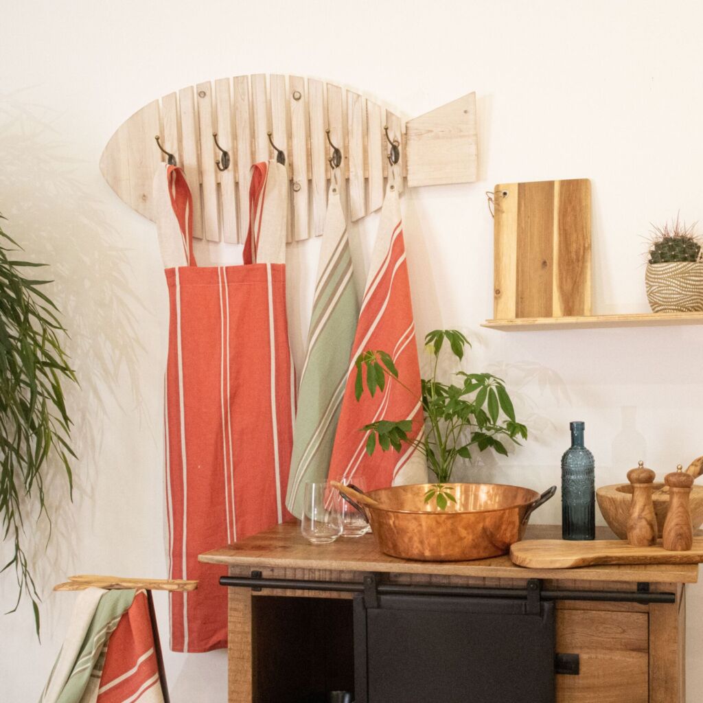 TABLIER JAPONNAIS SALSA COULEUR CARMIN - Photo N°3