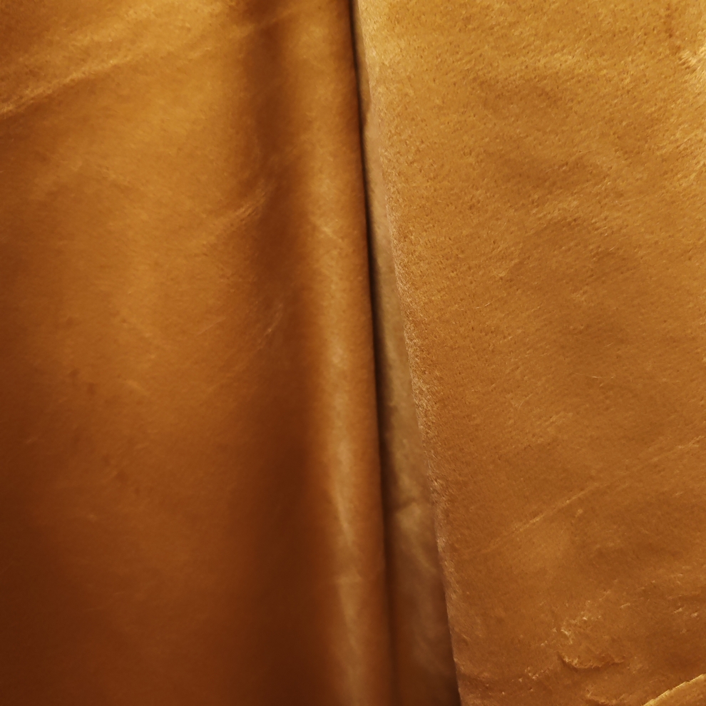 PLAID ELEGANCE COULEUR GOLD FAUSSE FOURRURE EN RELIEF 130 X 170 CM - Photo N°3